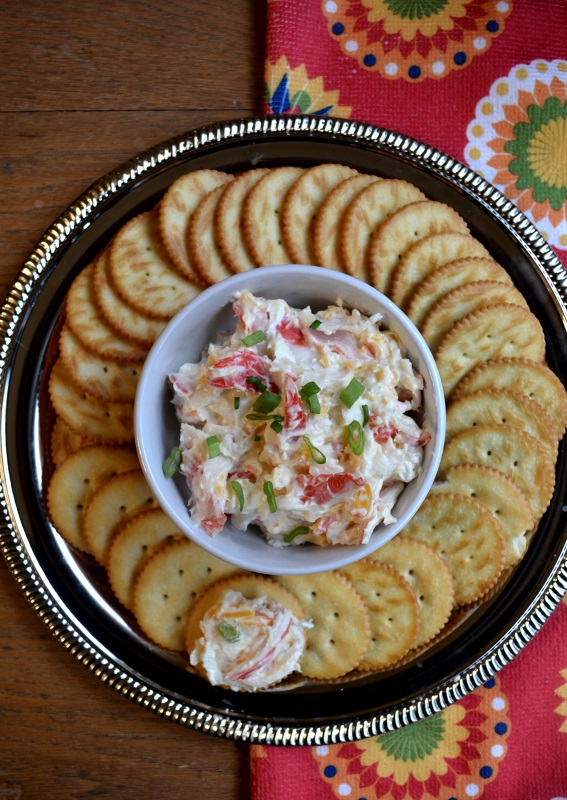 Mild Crab Dip on plate of crackers from www.ApronFreeCooking.com