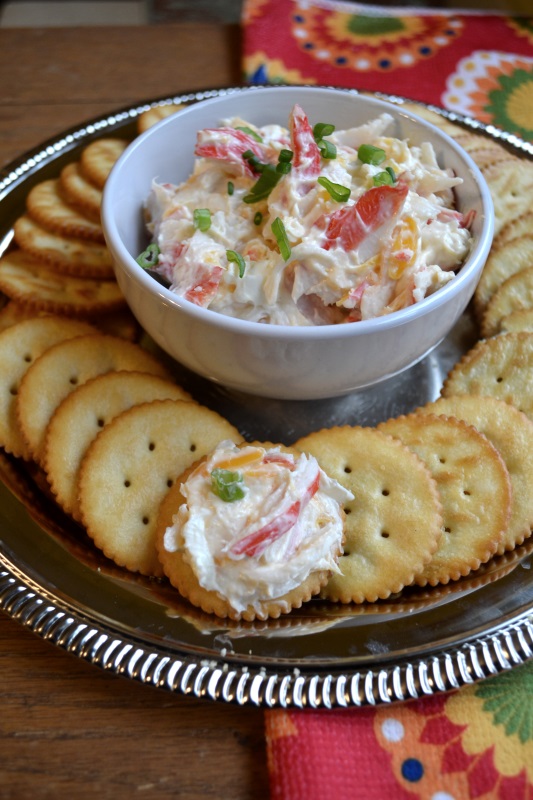 Mild Crab Dip on plate of crackers from www.ApronFreeCooking.com