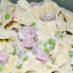 serving of alfredo ham and peas