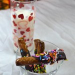 Chocolate Dipped Pretzels from ApronFreeCooking.com