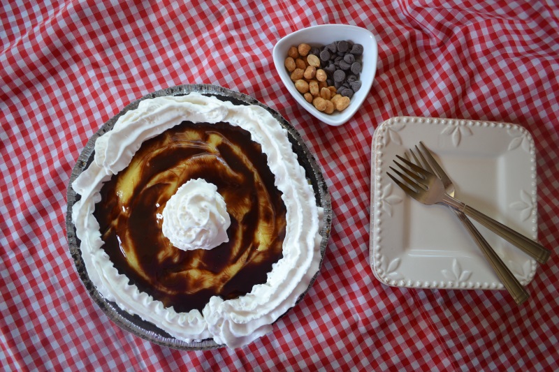 Buckeye Cheesecake an Ohio State Favorite from www.ApronFreeCooking.com