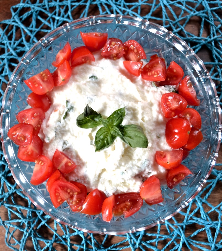 Ricotta Basil Dip from www.ApronFreeCooking.com