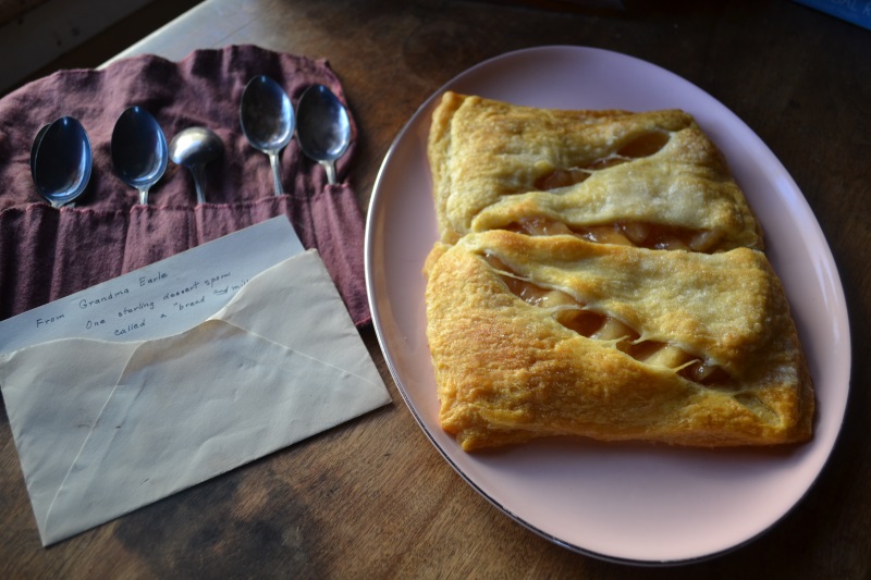 Simple Apple Danish from www.ApronFreeCooking.com