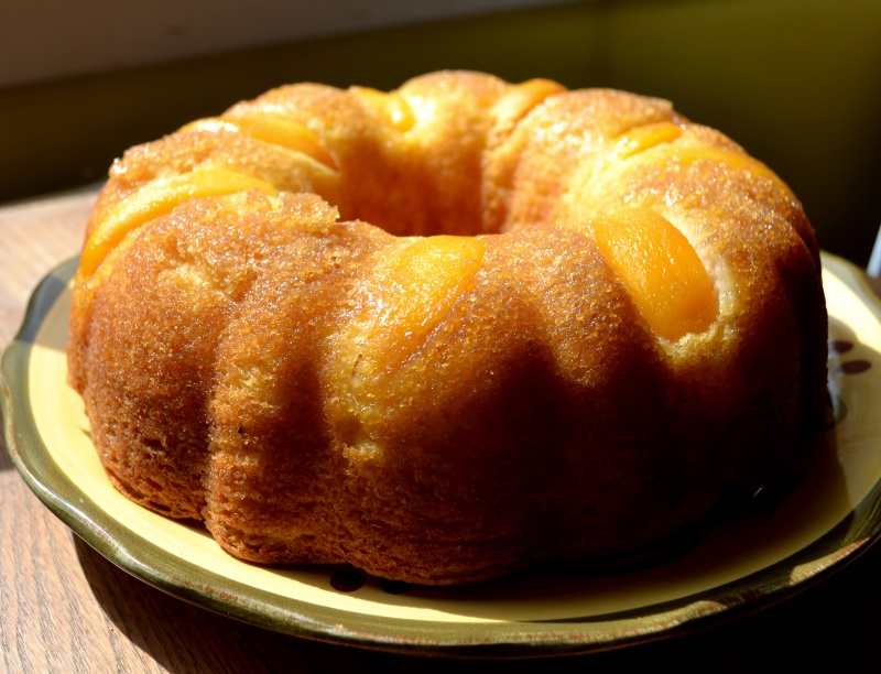 Peach Coffee Cake from www.ApronFreeCooking.com