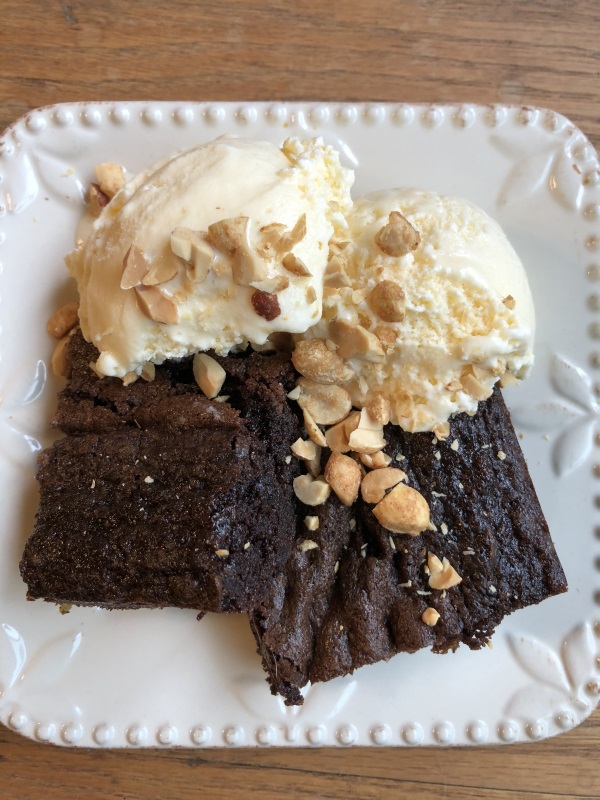 Mason Jar Brownie Dessert Mix from www.ApronFreeCooking.com