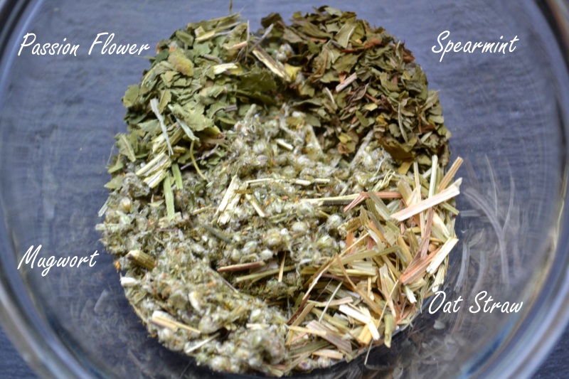 Sweet Dreams Tea with herb names from www.ApronFreeCooking.com