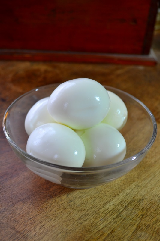 Hard boiled eggs in glass bowl