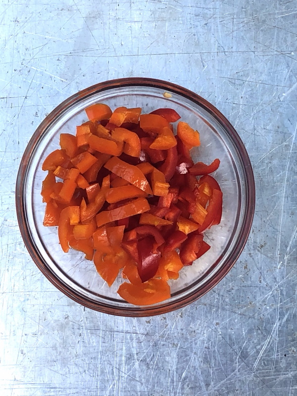 diced red pepper for pizza dip